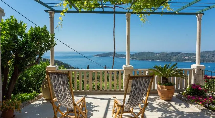 Holiday Home Casa Anka - Image 1