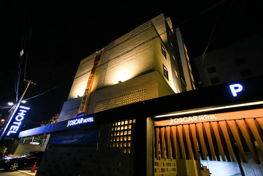 Yongin Oscar - Image 1