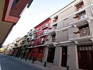 Apartamentos Carmen del Turia - Image 1