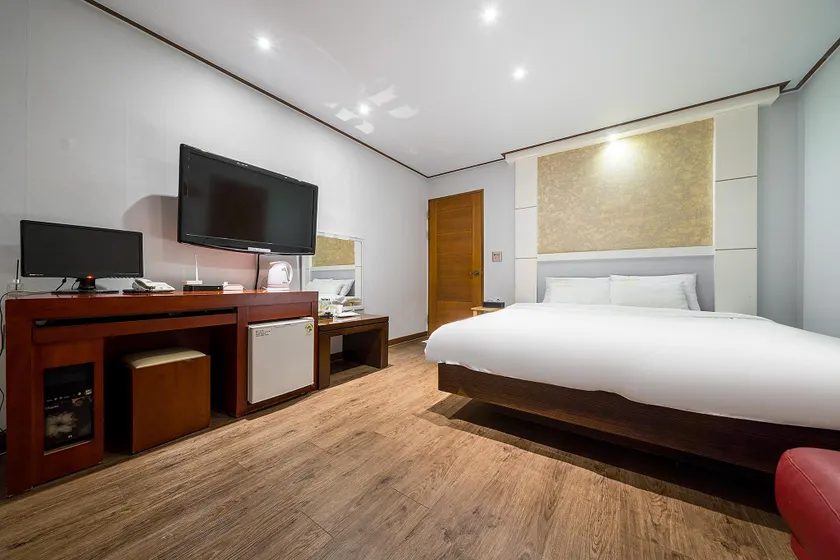 Yangpyeong Hyundae Motel - Image 1