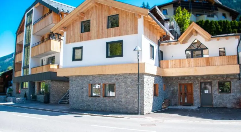 Aparthotel Herzblick GmbH - Image 1