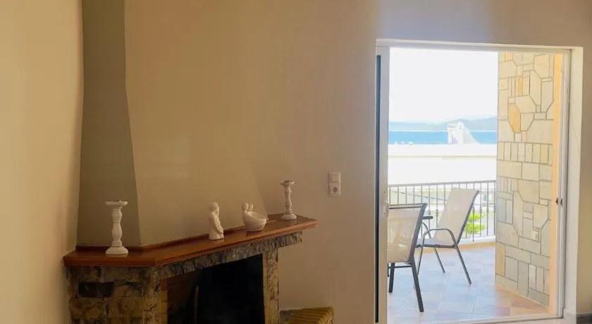 Luxury seaside apartment, 3 bedrooms - Image 1