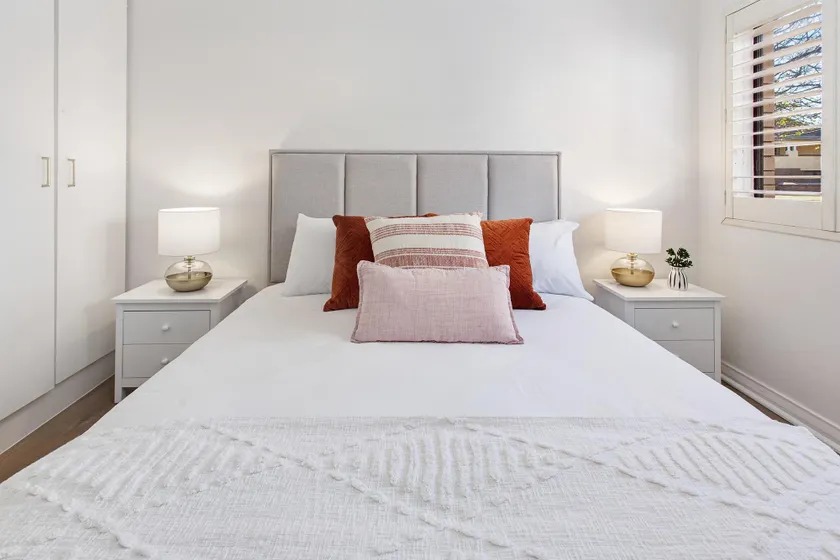 Cosy Unit with Parking near New Farm Park & River - Image 1