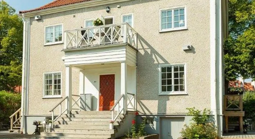 Charming apartment in unique historical area - Image 1