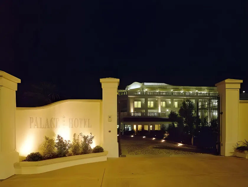 Palace Hotel Desenzano - Image 1