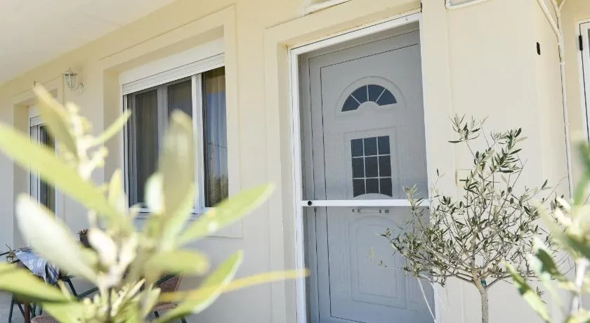 Catherine's House - Image 1
