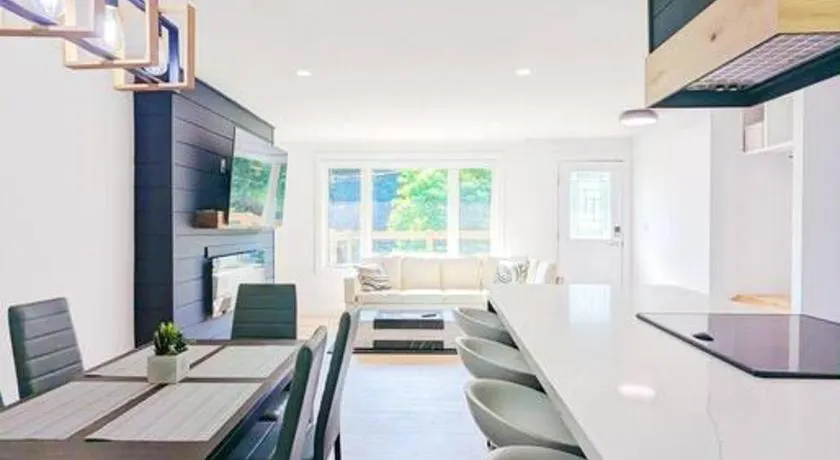 The Lilac Bungalow - Image 1