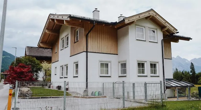 Das Haus am Waldsee - Image 1
