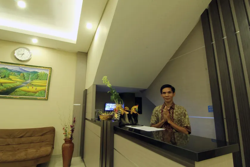 MANDARI HOTEL SINGARAJA - Image 1