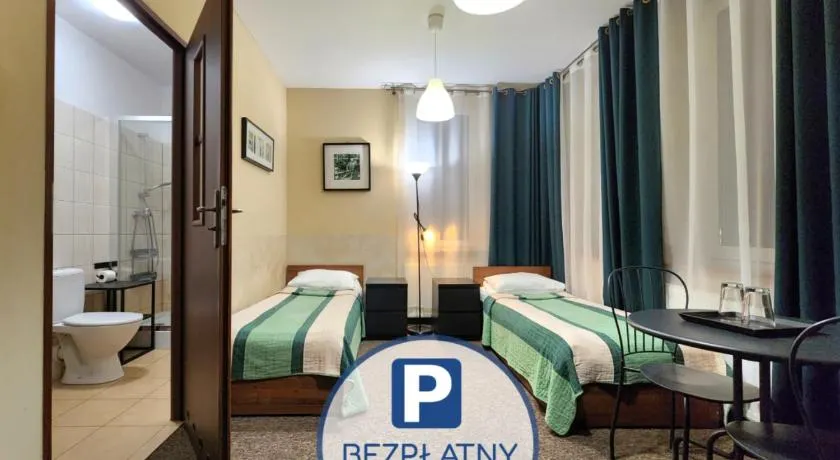 Hostel Zamość - pokoje gościnne - bezpłatny parking - Image 1