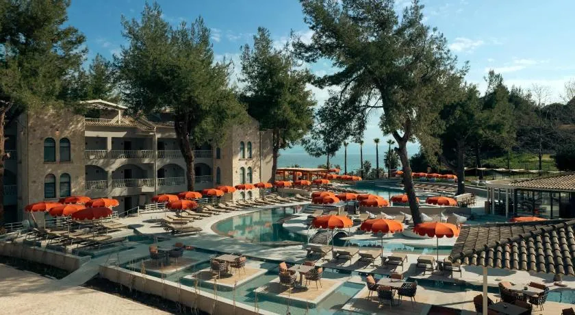 Zeus Eleva Kassandra Lagoon - Image 1