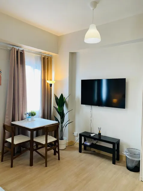 Condo unit near SM City Sta Rosa unit 3 - Image 1