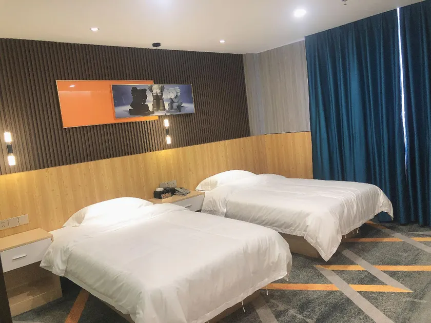 Dongtai Hotel - Image 1