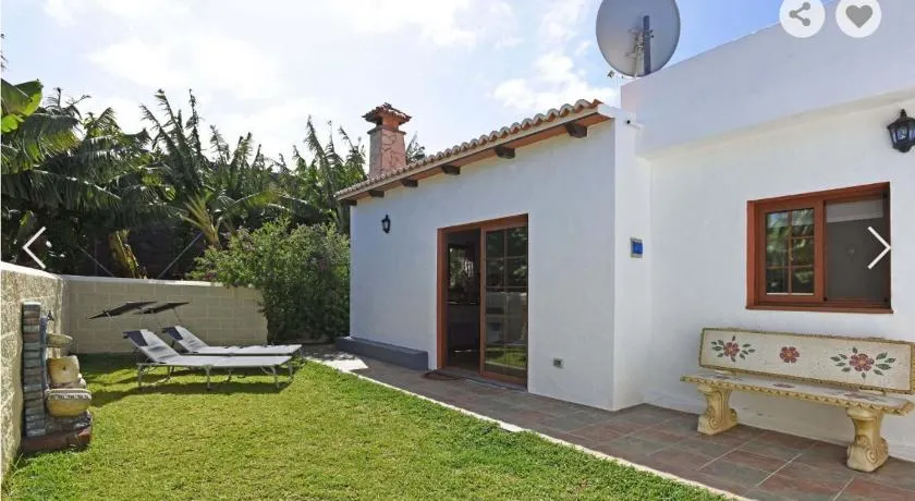 Casa Acosta - Image 1