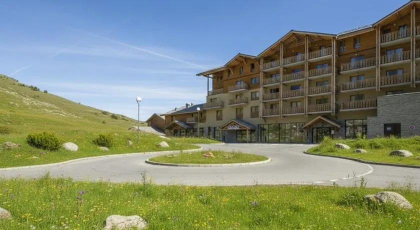 SOWELL HOTEL L'Alpe Blanche - Image 1