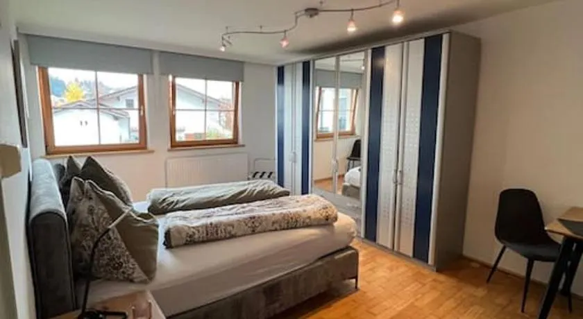 Einzimmerwohnung im Grünen/Innsbruck/2 PAX - Image 1