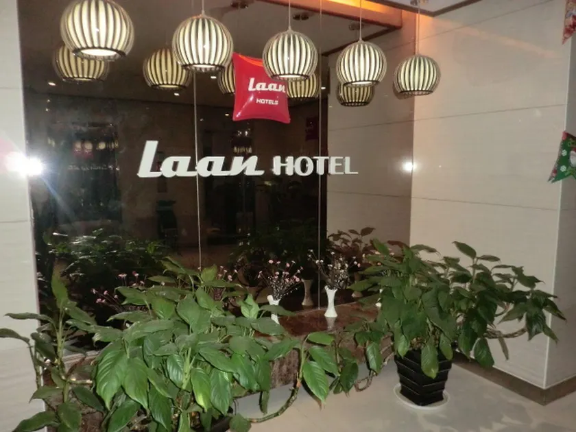 Qingdao Laan Hotel - Image 1