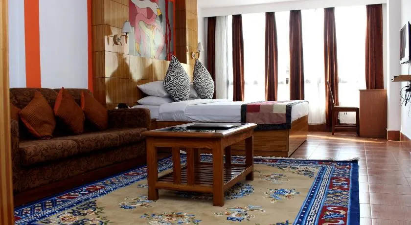 Hotel Tarayana - Image 1