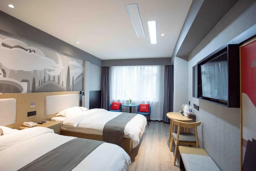 Thank U Hotel (Yucheng Railway Station Branch) - Image 1