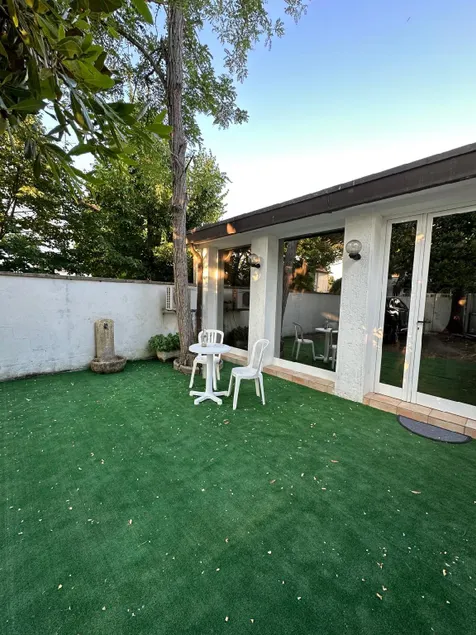 Casetta con giardino - Image 1