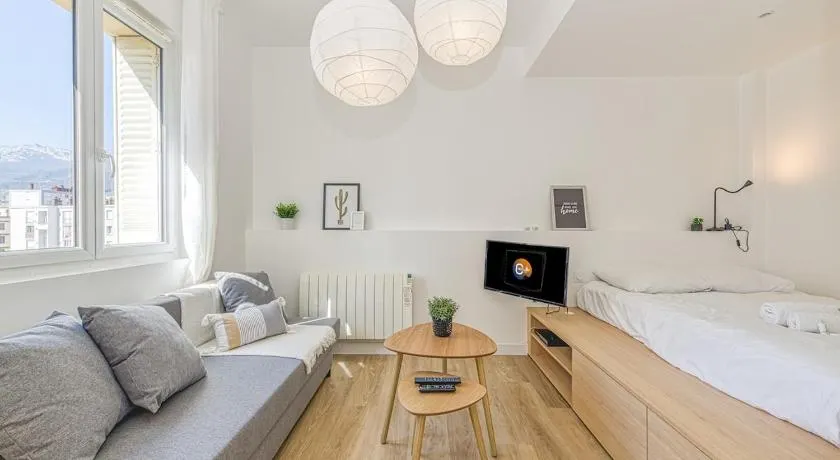 Joli appartement - wifi - Vallier Catane - Image 1