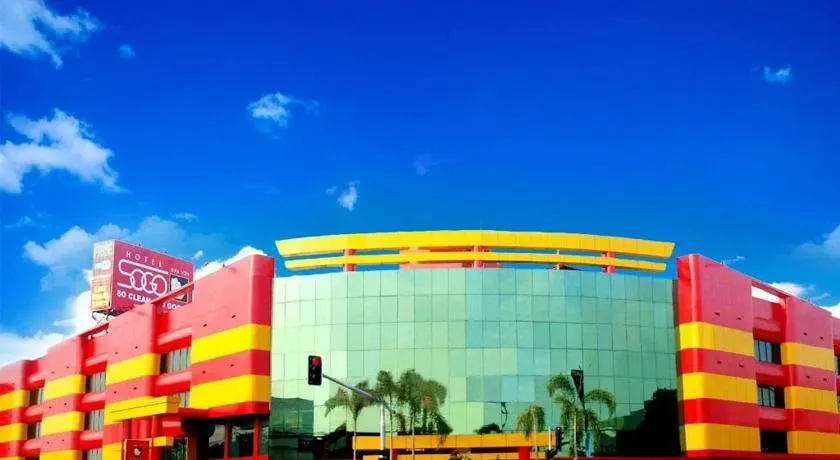 Hotel Sogo Tarlac - Image 1