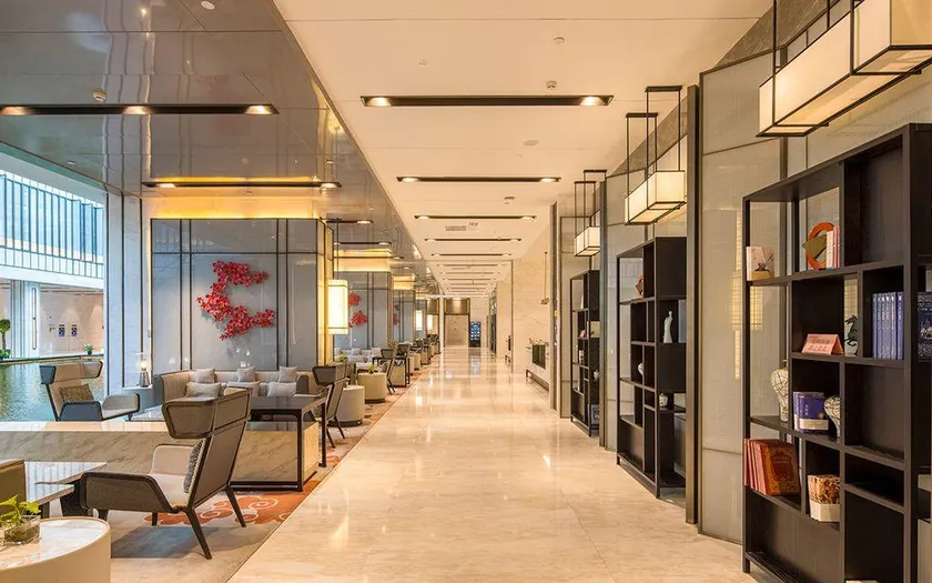 Yingshanhong Hotel - Image 1