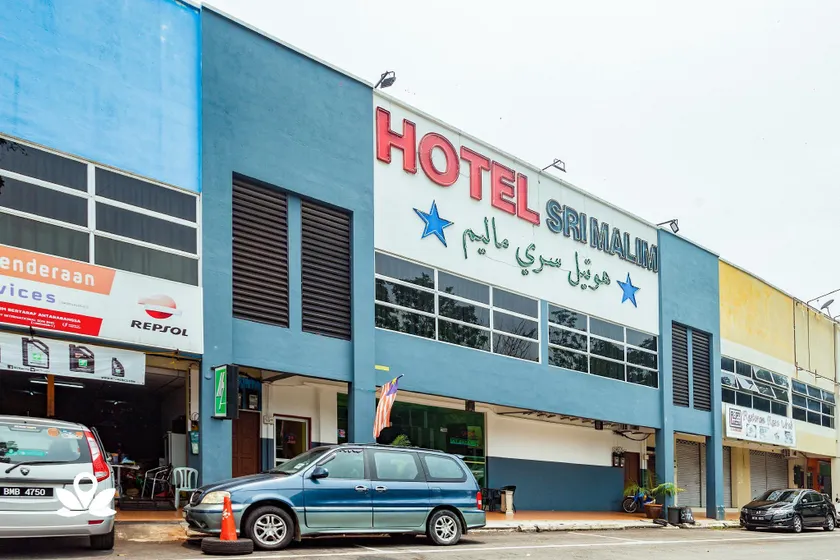 Hotel Sri Malim - Image 1