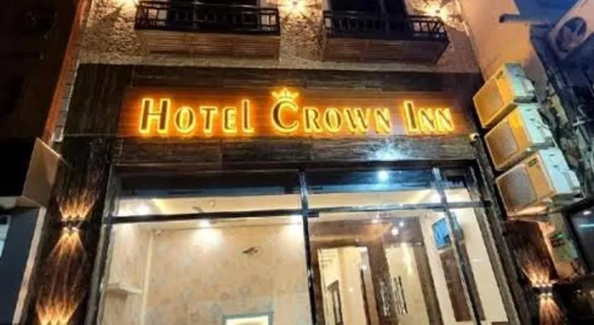 Hotel Crown Inn - Image 1