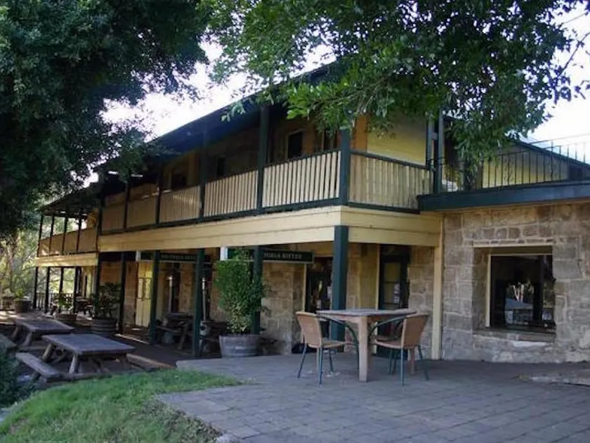 Wisemans Inn - Image 1