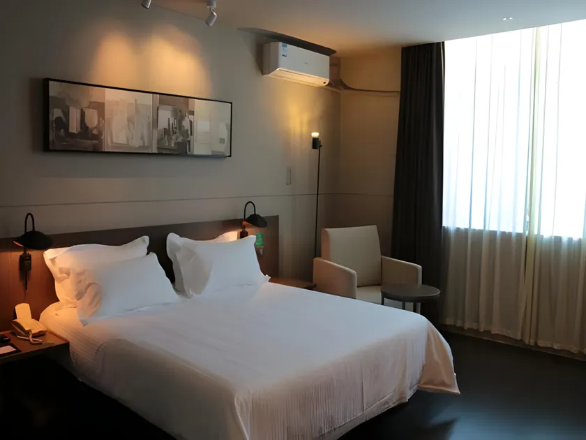 Jinjiang Inn Select Nanning Chaoyang Square - Image 1