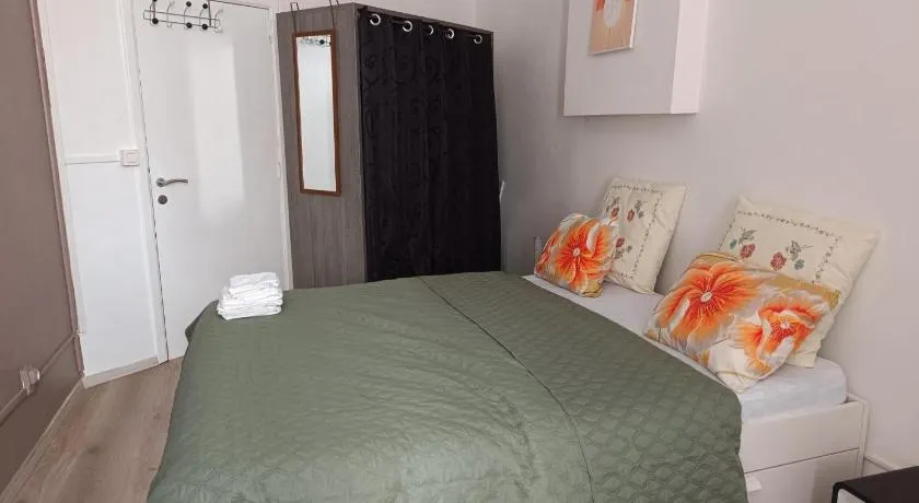Chez Opportune - Image 1