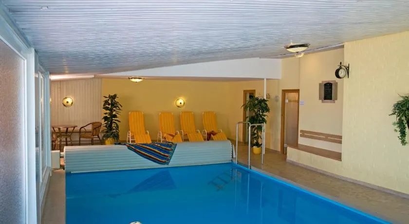 Café und Pension Höpen Idyll - Image 1