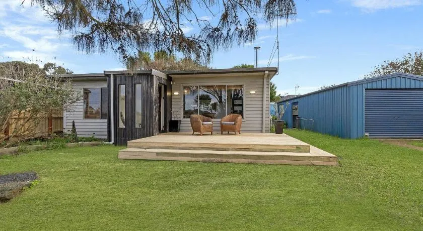 Willan 43 Powling Street - Image 1