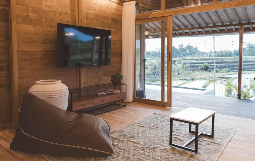 Luxury 2BR Ricefield Villa, Pool & Sunset Views - Image 1