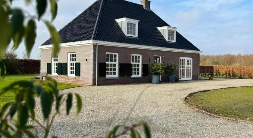 Het Koetshuis - Image 1