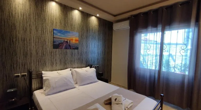 Voulas Guest House - Image 1