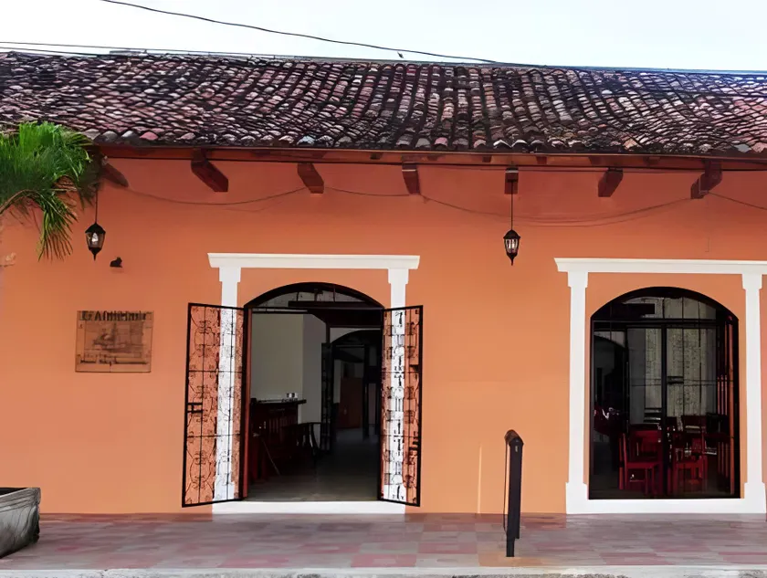 El Almirante - Image 1