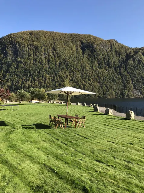 Sogn Hotel - Image 1