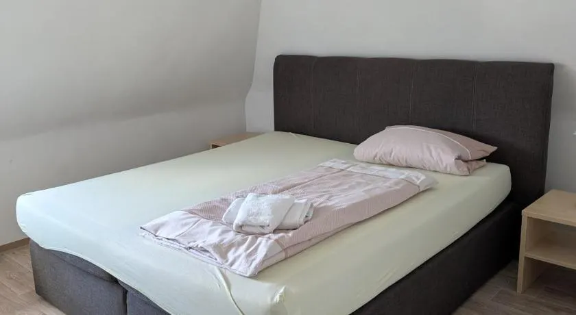Apartamento 'Ferienwohnung Beck' com varanda e Wi-Fi - Image 1