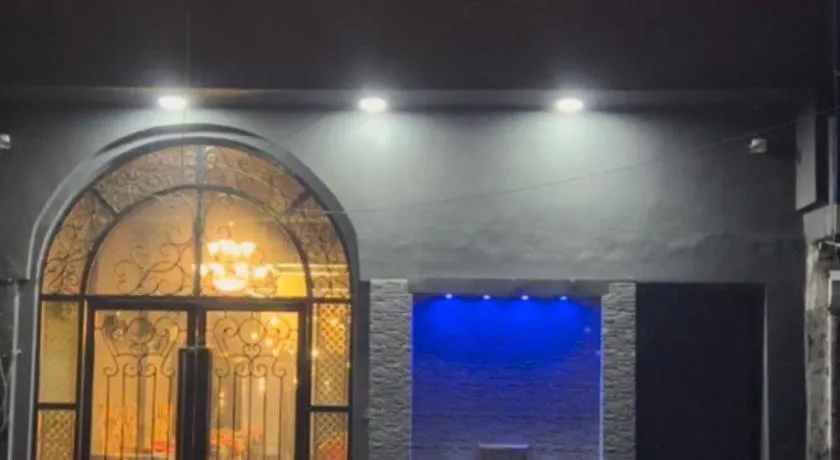 Nawabz Hotel - Image 1