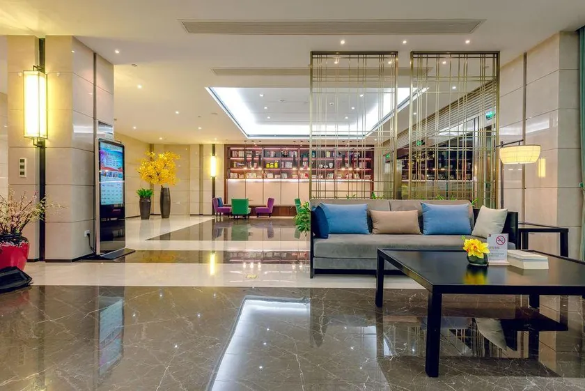 TaiYun Easeful Hotel - Image 1