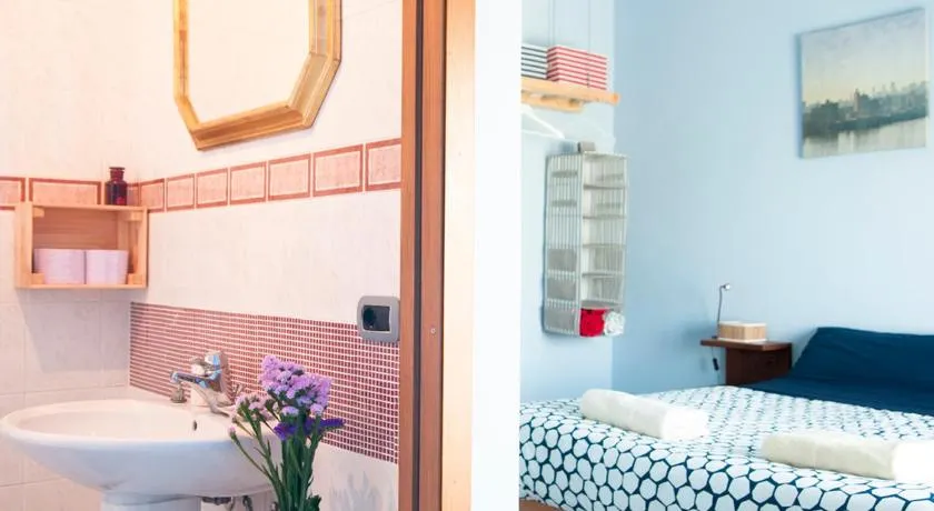 Blueberry Rooms - Image 1