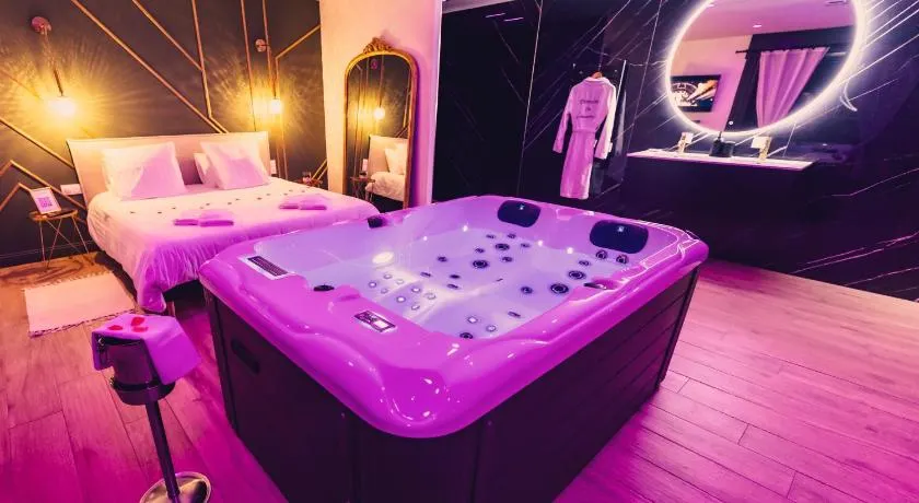 Le Domaine de Louverval Suite & Spa - Image 1