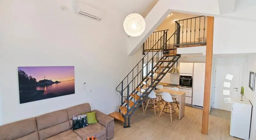 Apartmani Daniela - Image 1