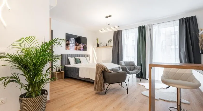 Westend Apartment - Image 1