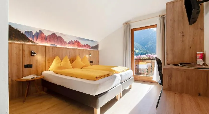Veltierhof Villnöß - Image 1