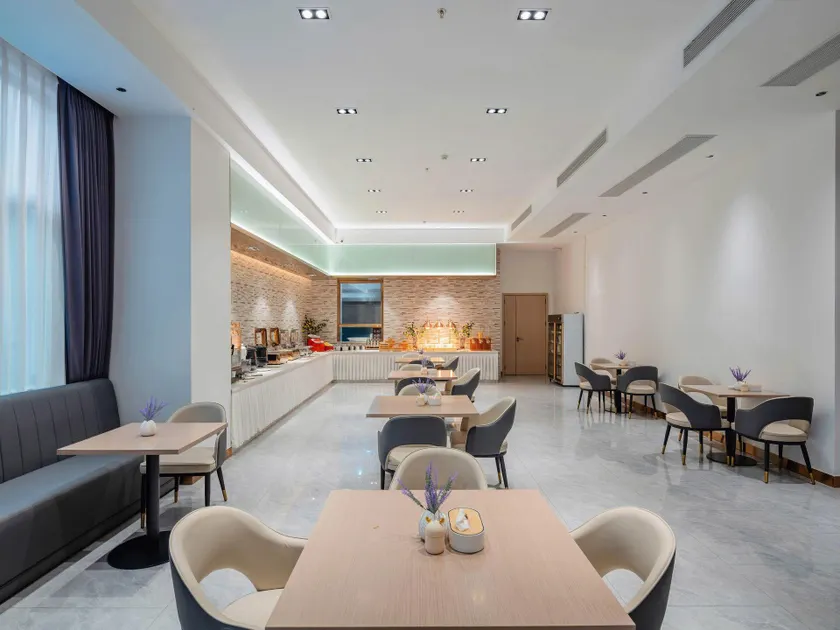 Lavande Hotel (Dongguan Qiaotou Square Branch) - Image 1