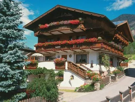 Haus Romantika - Image 1