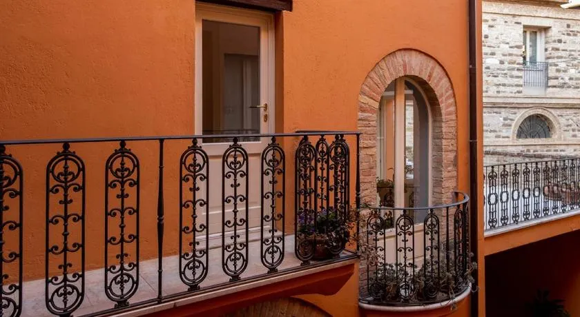 Il Cortile Segreto - Image 1